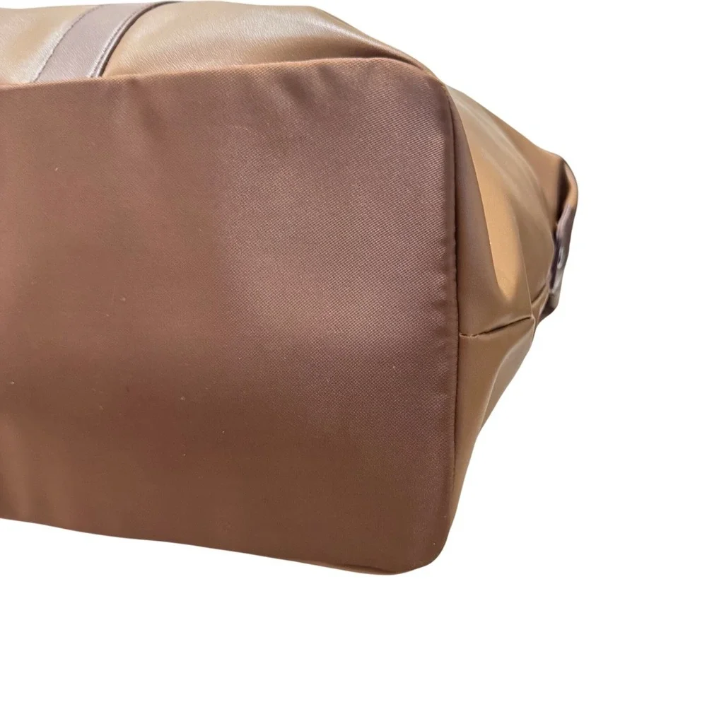 Bella Russo Duffle Travel Bag Unisex Large Tan New Double Handle Zipper‎ Closure